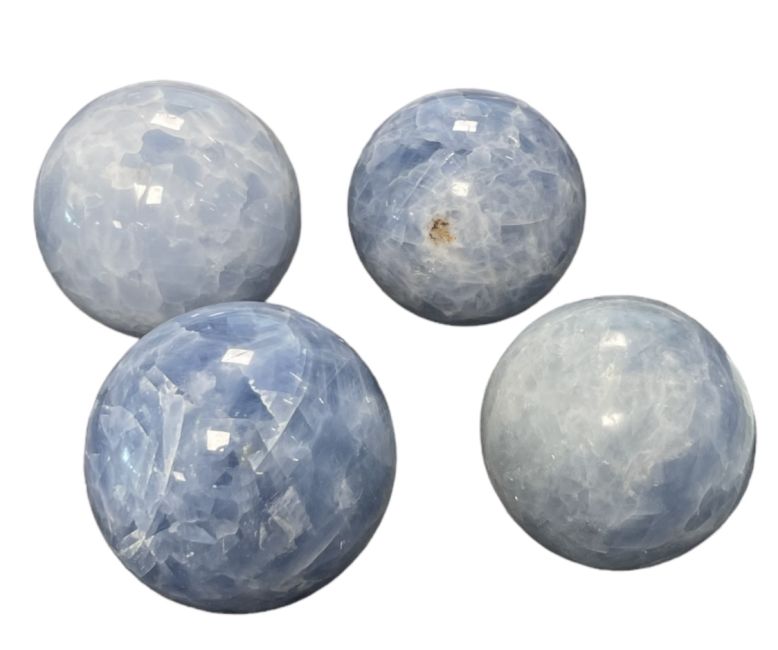 4 Sphères Calcite bleue polis 1.710k