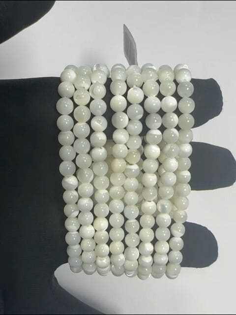 Bracelet Nacre blanche A perles 6mm