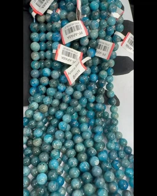 Apatite Bleue A perles 8mm sur fil 40cm