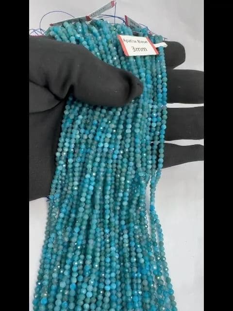 Apatite Bleue Facettée AA perles 3-4mm sur fil 40cm